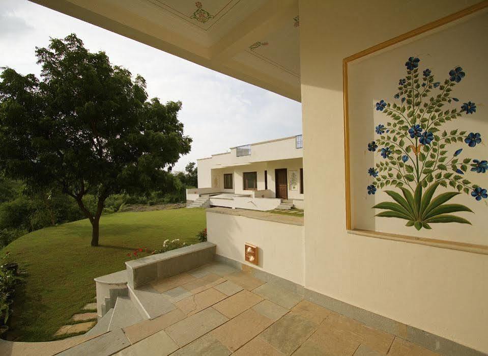 Devraj Villa Udaipur Exterior photo